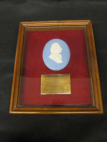 Frame Wedgwood Medallion, 1952