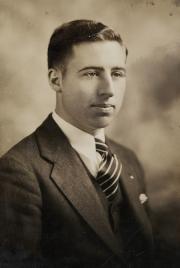 Winfield Clinton Cook, 1932