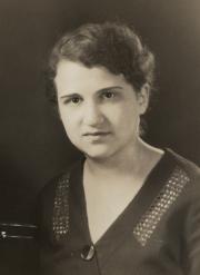 Ida Hurwitz, 1932