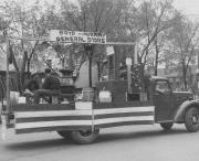 Boyd and Murray General Store Float, 1948