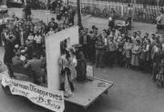 Dr. Harman Disapproves of Coeds at D-son Float, 1948