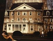 Student outside Drayer Hall, 1985
