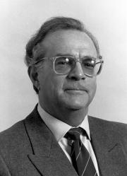 K. Robert Nilsson, 1990