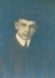 Walter Earl Ledden, 1910