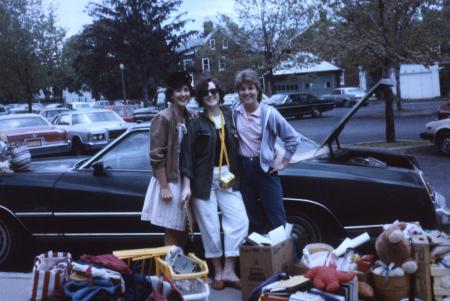 Friends pose on move-in day, c.1986