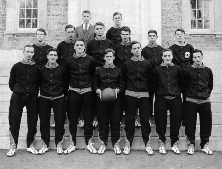 Men's Basketball Team, 1933