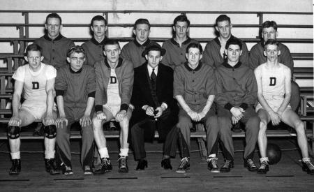 Class of 1944 Basketball Team, 1941