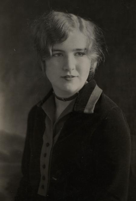 Helen Dover Stover, 1932