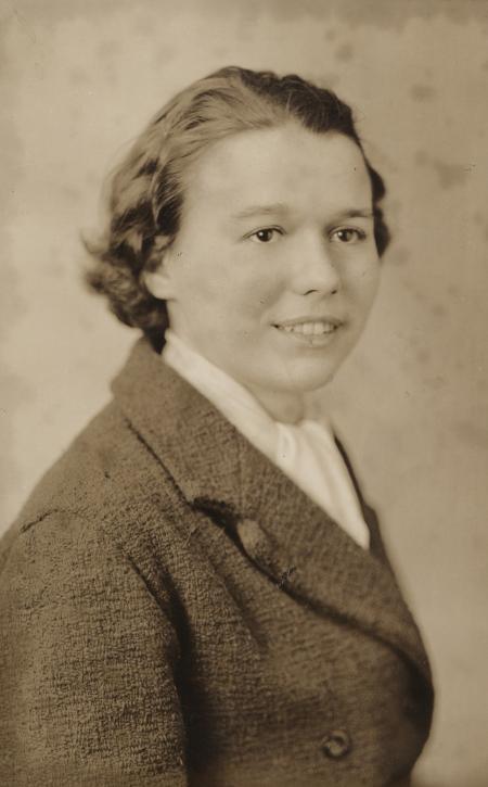 Dorothy Forsyth Swomley, 1940