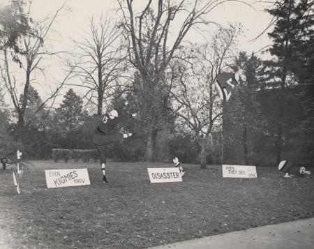 Homecoming spirit display, 1949