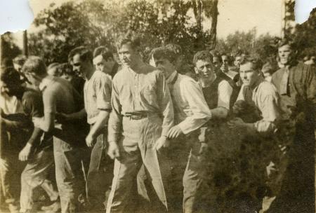 Sigma Alpha Epsilon brothers, c.1910