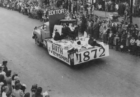 "Birth of the Newspaper" Float, 1948
