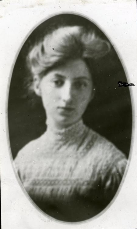 Edith Merriam Searight, 1907