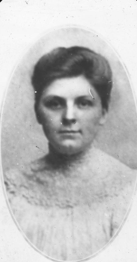 Helen Virginia Uhrich, 1907
