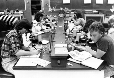 Biology lab, 1984