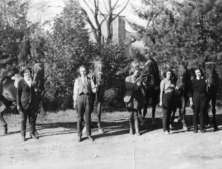 Women's horse riding, c.1940