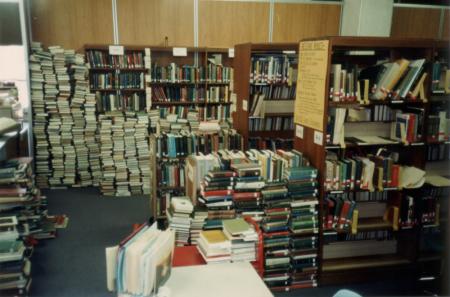 Spahr Library, end of the semester, 1985
