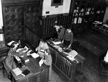 Bosler Hall circulation desk, 1935