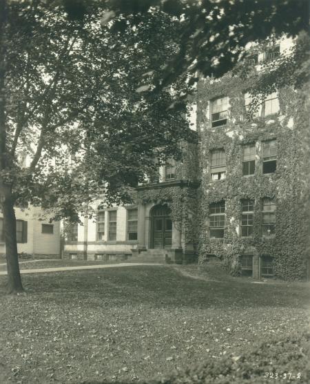 Conway Hall, c.1930