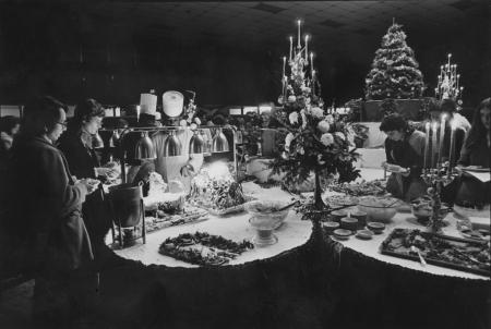Christmas dinner at the HUB Dining Hall, c.1980