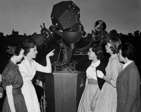 Bonisteel Planetarium starfield projector, 1963