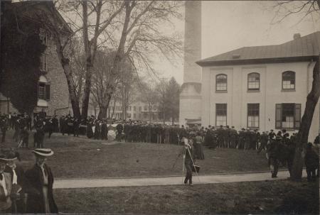 Removing the College Bell, #4, 1905