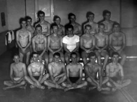 Men's Swim Team, 1948