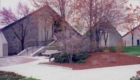 Kline Center entrance, 2000