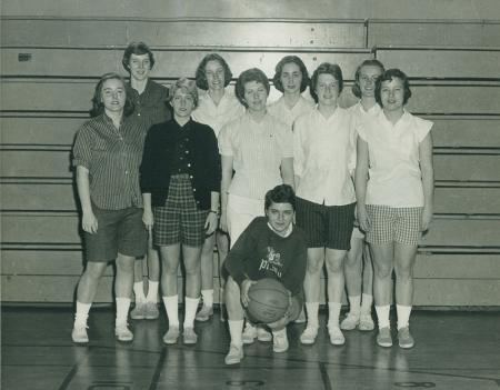 Phi Mu basketball team, 1960