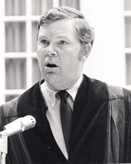 Thomas Wicker speaks at Commencement, 1970