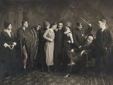 Dramatic Association, "What Happened to Jones," 1917