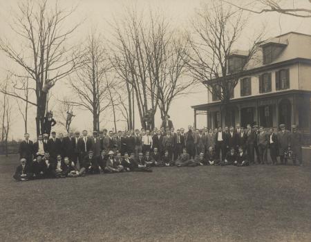 Prep School students, 1910