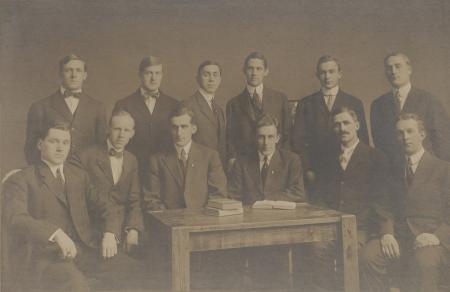 Student Senate, 1910