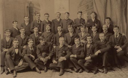 Phi Kappa Sigma, 1895