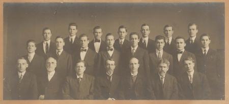 Dickinson students and faculty, c.1900