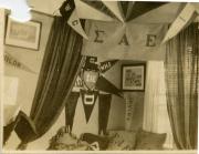 Sigma Alpha Epsilon house interior, c.1910