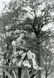 Beta Theta Pi fundraising event, 1983