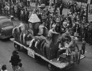 Veterans Return to Denny Float, 1948