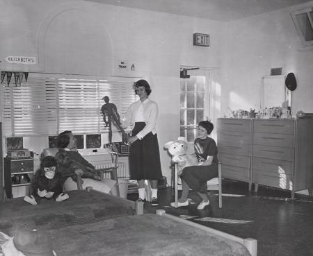 Dorm room in Mathews House, c.1960