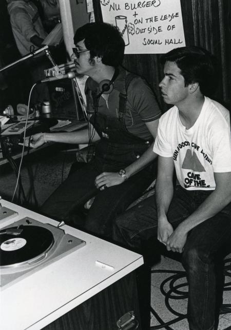 WDCV, c.1975