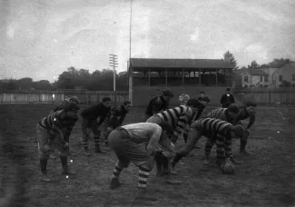 Ends Back Formation, Football Team, 1900