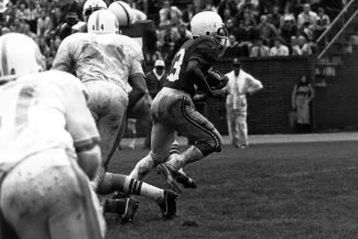 Running the Ball vs. Widener, 1975