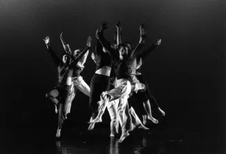 Dance Theatre Group, "Heart BEAT," 1998