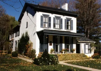 Hartman House, 1990