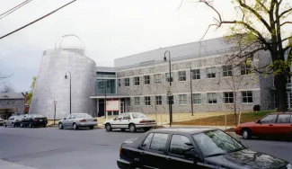 Tome Hall, 2000