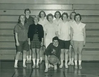 Phi Mu basketball team, 1960