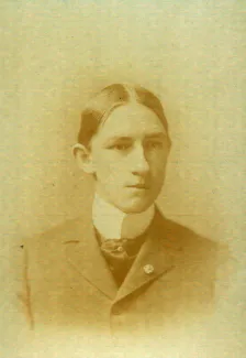 Thomas Leonard Hoover, 1900