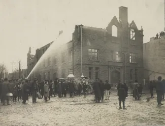 Denny Hall Fire, 1904